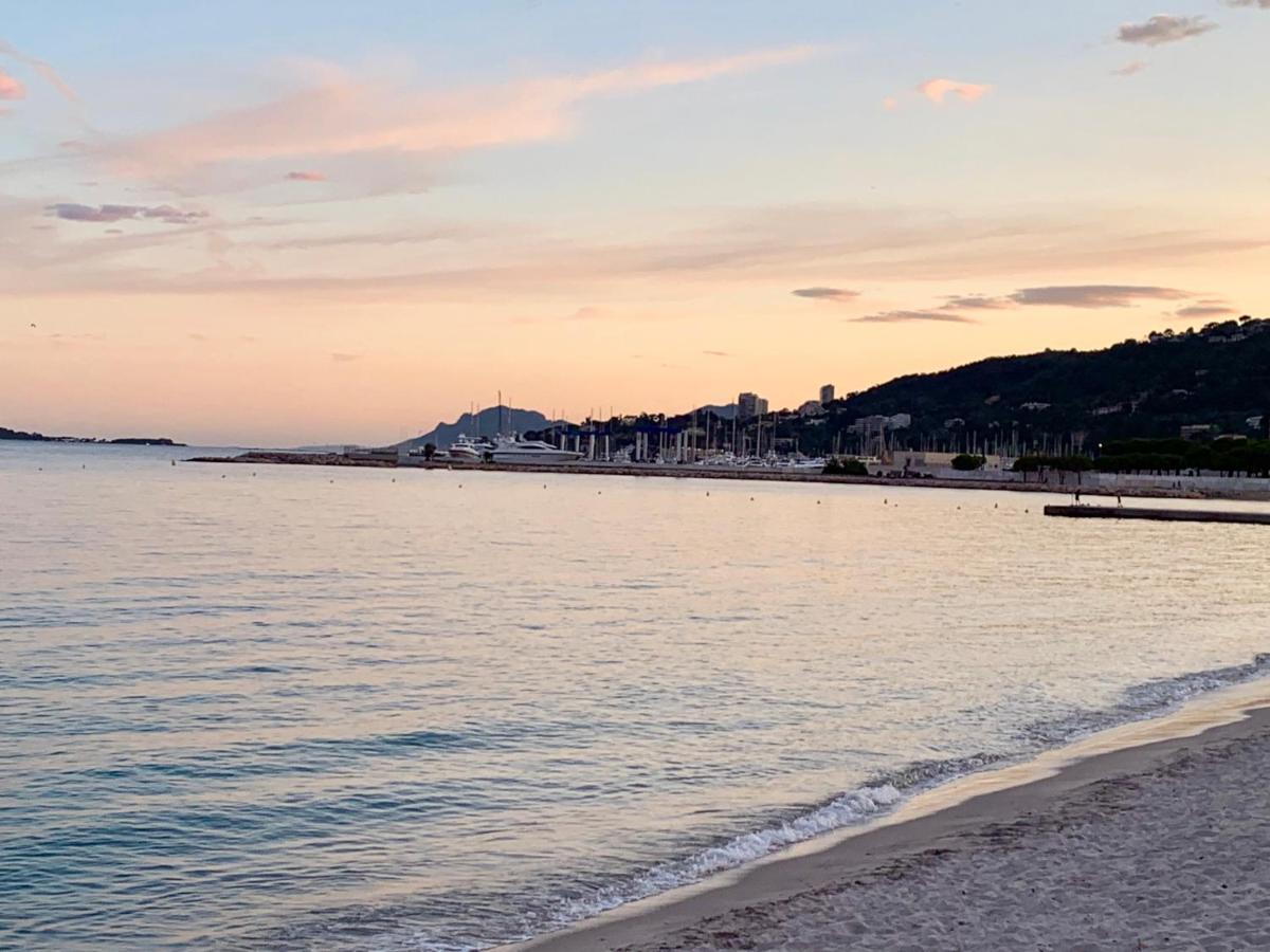 Cocoon vue Mer ☆ en face du Port de Golfe-Juan ☆ Eksteriør bilde